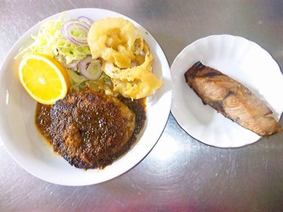 夕食