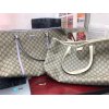 【GUCCI　グッチ　GGプラスラージトート　・　GGプラストートバッグ　2つ　中古品】高価買取しました!!　状態の良いお品物のお持込…ありがとうございます!!　グッチ　バレンシアガ　ヴィトン　エルメス　シャネル　コーチ　クロエ　セリーヌ　サンローラン　フェンディ　ルブタン　ゴヤール　などなどプロの査定士の買取店に是非、ご売却ください☆