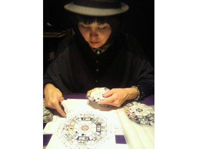 多くのの経験を積んだ占い師さん