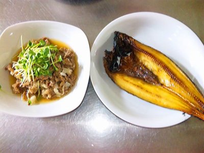 夕食