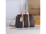 LOUIS VUITTON ショルダーバッグ モノグラム 高級感 機能性を兼ね備えた 一品 ルイヴィトン