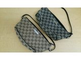 グッチGGキャンバスポーチ買取しました。質岡崎質屋岡崎市貴金属ジュエリー金プラチナダイヤモンド時計ロレックスオメガブランドバックルイヴィトンシャネルエルメス携帯スマートフォン商品券株主優待券図書カードクオカードのお買取は地域No1安心高価買取&質の大黒屋質岡崎店にお任せ下さい。