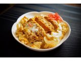 卵とじかつ丼