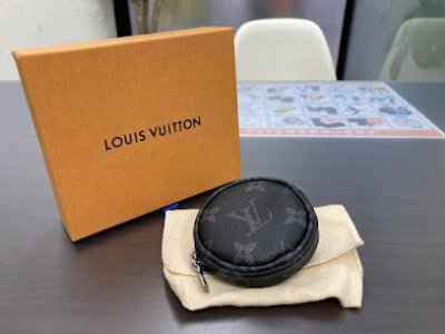 ルイヴィトン M62796 ポルトクレ ラウンド コインケースご売却頂きました。