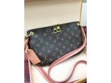 茅ヶ崎 寒川 湘南 高価買取 ! ロレックス・シャネル・ヴィトン・ブランド品・金 プラチナ・腕 時計・チケット 金券 回数券 その場で 現金買取 ! 大黒屋 茅ヶ崎エメロード店 金券ショップ 携帯 スマホ ゲーム機 リサイクルショップ