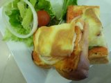 本日１７：００までランチメニュー継続中です。
