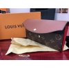 ♪モノグラムとマロン・レッドの配色が抜群♪　【LOUIS　VUITTON　ルイ・ヴィトン　新作　ポルトフォイユ・サラ　テュイルリー　マロン　ファスナー付長財布】高価買取させて頂きました!!　お持ちのお品物をどこのお店で売却しようか悩まれている方…そのお店の買取力を是非見てください!!　当店の買取実績をご覧頂ければ…きっと当店を選んで頂けるはず(^-^)!!　自信を持って査定させて頂きます☆
