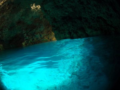 GW！！今日も沖縄の青の洞窟は綺麗です☆
