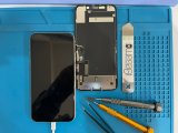 今回はiPhone13の液晶表示不良修理です!