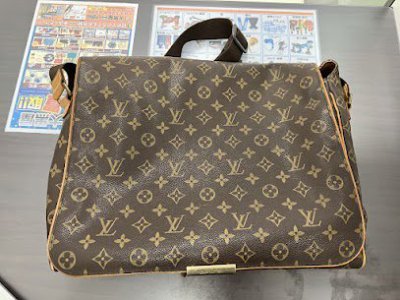 ルイヴィトン M45257 アベス ご売却いただきました。
