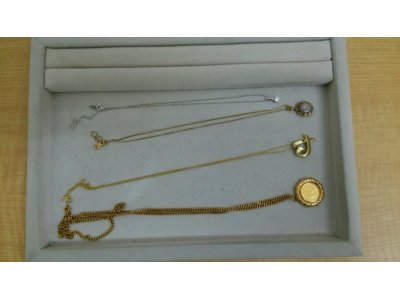 K18ネックレス買取しました。質岡崎質屋岡崎市貴金属ジュエリー金プラチナダイヤモンド時計ロレックスオメガブランドバックルイヴィトンシャネルエルメス携帯スマートフォン商品券株主優待券図書カードクオカードのお買取は地域No1安心高価買取&質の大黒屋質岡崎店にお任せ下さい。