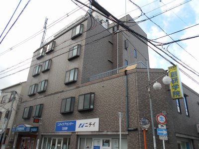 近鉄南大阪線「古市」駅の新入学生さん向けの賃貸マンション。