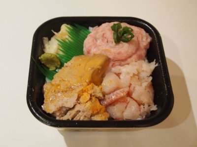 12/15(水)の日替わり丼 ◆①ボイルあん肝＆キンキ＆ネギトロ丼◆ 