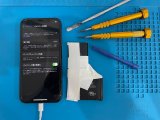 今回はiPhoneXのバッテリー交換修理です