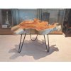 【無垢材家具】Tree Trunk Coffee Table/木の幹のコーヒーテーブル が入荷しました【目黒区・品川区・祐天寺・中目黒・学芸大・出張買取】