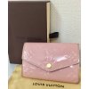 【ルイヴィトン ヴェルニ ローズバレリーヌ キーケース6連 M61233】を高価買取させていただきました!!!横浜青葉区緑区でブランドバッグ・お財布・小物の高価買取おまかせください！ブランドバッグ・お財布・小物の買取なら高価買取の大黒屋青葉台北口店へ！