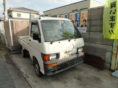 ダイハツ　ハイゼットトラック　S100P