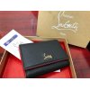 ♪こんな時だからこそ強気の高価買取♪　【Christian　Louboutin　クリスチャン・ルブタン　3折コンパクトウォレット　ブラック/レッド　中古美品】高価買取させて頂きました!!　こんな時だからこそ、大黒屋をフル活用して下さい(^-^)!!　遺品整理・生前整理・断捨離・空き家整理・出張買取・郵送買取・ご用途に合わせてご利用ください。　強気の高価買取で対応させていただきます!!