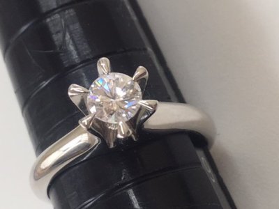 ダイヤ エメラルド ルビー 金プラチナ 貴金属 古いデザインのリングも全力で買取中! 大黒屋茅ヶ崎エメロード店