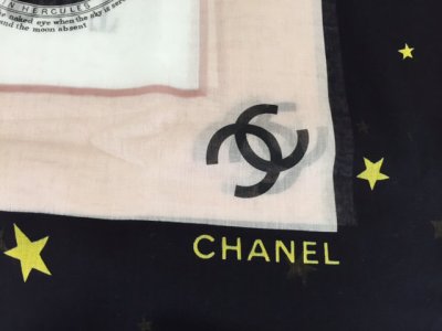 シャネル(CHANEL) 　 スカーフ　お買取りさせて頂きました。