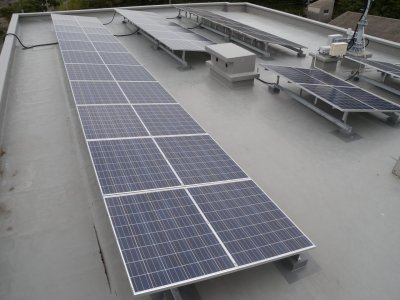 アーバンハイツ利平治で太陽光発電を開始