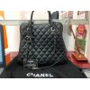 ♪眠っているシャネル高価買取♪　【CHANEL　シャネル　マトラッセステッチ　2WAY　メタリックシルバー金具　ほぼ未使用　ギャラ付き】3月17日(日曜日)・18日(月曜日)　10：00～16：00までの短縮営業です。　またまたシャネルの新作バッグ高価買取させて頂きました(^-^)!!　お客様納得の高価買取で喜んで売却頂きました!!　プロの買取査定士がしっかり対応致します☆