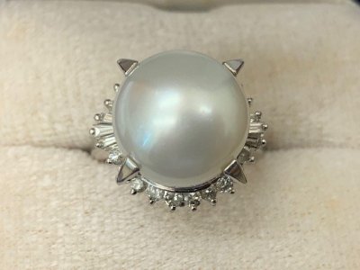 セミラウンドシェイプ プラチナパールリング　高価買取させて頂きました。　真珠の価値がわかります！