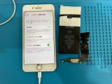 今回はiPhone8plusの充電不良修理です