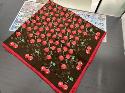 ルイヴィトン M71962 スカーフ ご売却いただきました。