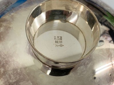 SV1000 純銀刻印 銀杯 お買取りさせて頂きました 金杯、銀杯、金歯、歯科合金、銀歯、純金眼鏡、万年筆の「買取」 「金町は大黒屋です」