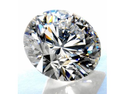 大田区大森でのダイヤモンド・貴金属の買取なら大黒屋大森西口店にお任せ下さい！