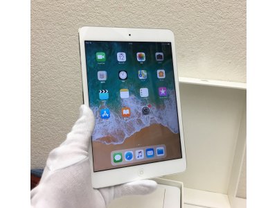 【売却済】Apple iPad mini2 Wi-Fiモデル 128GB ME860J/A [シルバー]　