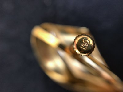 金製品の高価買取しています
