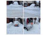 札幌市白石区北郷にて駐車場の雪かき