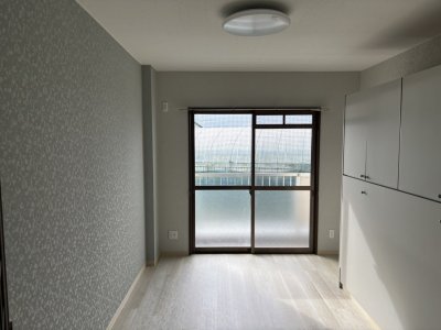 国道11号線沿いワンルームマンション