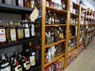 イオン津山店　前　津山の質屋　お酒　買取いたします　ビール大量入荷いたしました