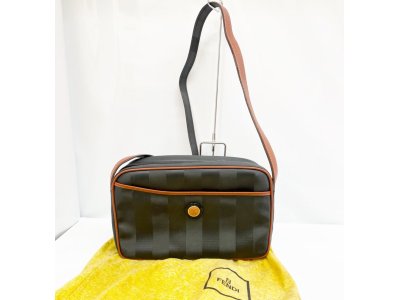 フェンディのショルダーバッグを買取させていただきました♪