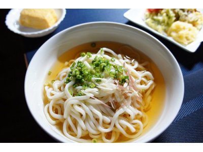 冷しうどん