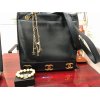 ☆ヴィンテージ品・高価買取☆　【CHANEL　シャネル　トリプルココ　ショルダーバッグ　C・H・A・N・E・Lチェーンベルト　ココマークターンロックフェイクパールブレスレット】高価買取させて頂きました(^-^)!!　シャネル人気が止まりません♪　ヴィンテージシャネルも人気急騰中!!　トリプルココ・マトラッセ・ヴィンテージ・ボーイシャネル・マトラッセステッチ・チェーンショルダーバッグ・プルミエール・タイムレスクラシック・マドモアゼル・トラベルライン・コココクーン・アンリミテッド・などなど高価買取!!