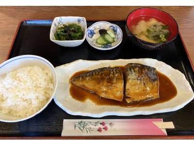 サバの赤みそ煮定食