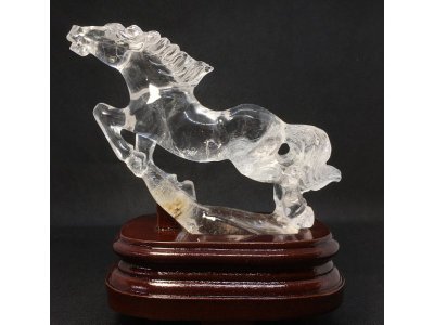 透明水晶　馬