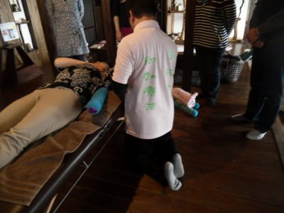 やまんば庵さんで 整体スクール~施術会を開催しました。