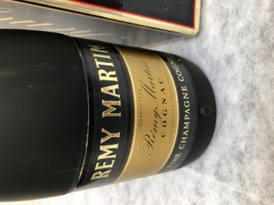 お酒の買取も実施中