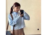 MIU MIU シャツ ボタンダウン モダンカジュアル クロップド ミュウミュウ
