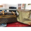 ☆人気2大ブランド　高価買取☆　【LOUIS　VUITTON　ルイヴィトン　M51181　シテGM　モノグラム　ショルダーバッグ　GUCCI　グッチ　ＧＧキャンバス　326514　ミスGG　ホーボー　ショルダーバッグ】高価買取させて頂きました(^-^)!!　色々なお店と比べて頂いても、プロの査定士がいる大黒屋　京急久里浜駅前店が地域No.1価格で高価買取致します☆　売るお店に困ったら大黒屋へ!!