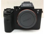【売却済み】ソニー ミラーレス一眼カメラ「α7SII」ボディ【ILCE-7SM2】のご紹介です。