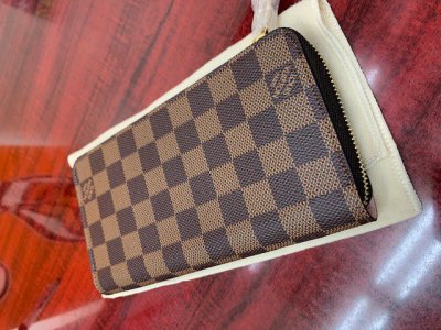茅ヶ崎 寒川 辻堂 湘南 高価買取 ! シャネル ロレックス ヴィトン ブランド品・金相場 金価格 金買取 プラチナ・腕 時計・チケット 金券 回数券 その場で 現金買取 ! 大黒屋 茅ヶ崎エメロード店 金券ショップ 携帯 スマホ ゲーム機 リサイクルショップ