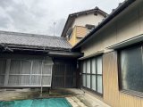 倉庫付き部屋数の多い中古住宅