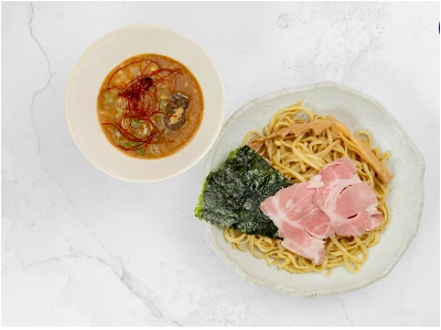 辛い濃厚煮干しつけ麺（並盛）