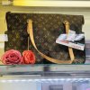 LOUISVUITTON ルイヴィトン モノグラム トータリーMM M56689 未使用品　店頭販売中！